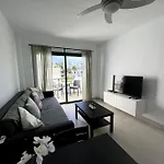 Lägenhet Casa Feliz - One Bedroom With Communal Pool Tías